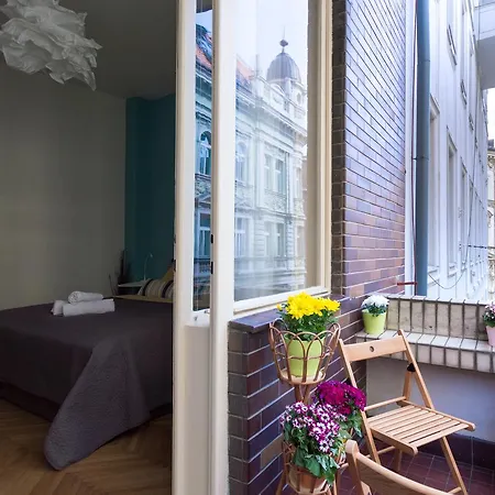 Central Apartments With Terrace * Prag